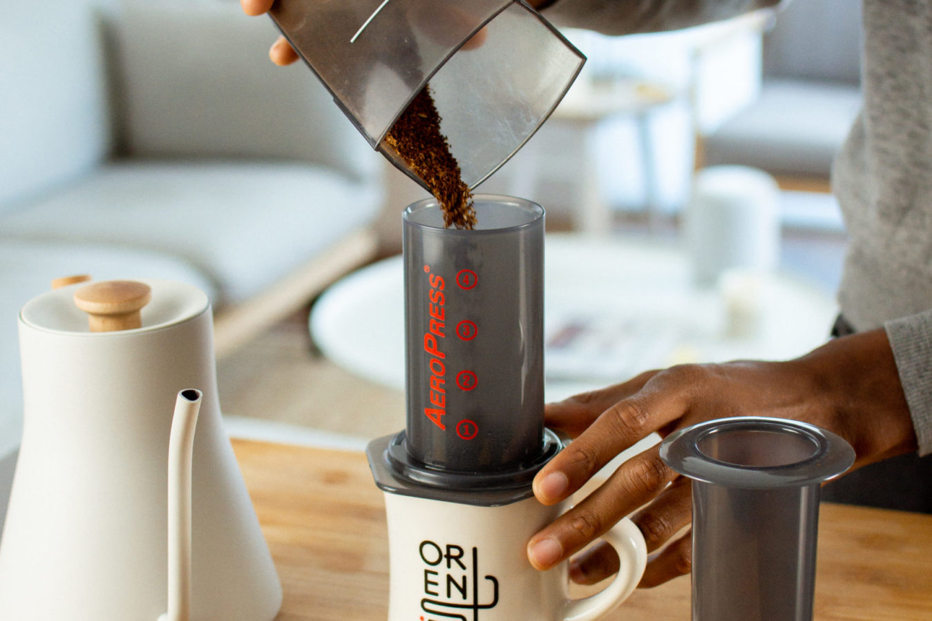 How To Brew Aeropress Coffee - Lizzy's Frehs Coffee